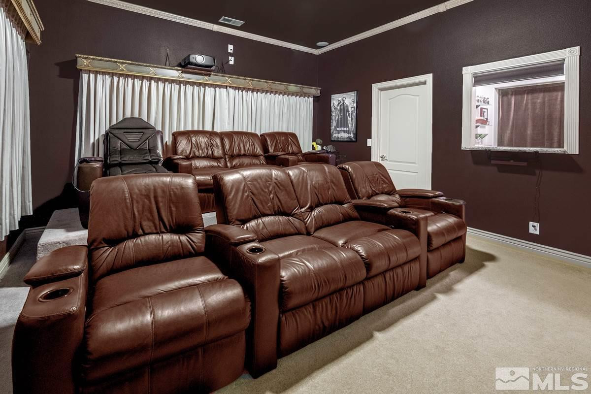 39 Sawbuck Road Reno, NV 89519 - Photo 14 of 23 a living room with furniture