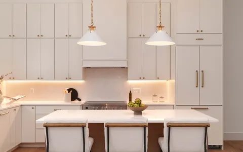 $1,945,000 | 712 Watertown Street, Unit 712, Newton, MA 02460