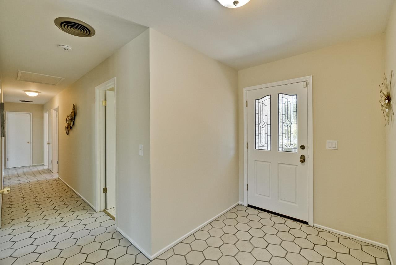 18665 Aspesi Drive Saratoga, CA 95070 - Photo 8 of 39 a view of an empty room