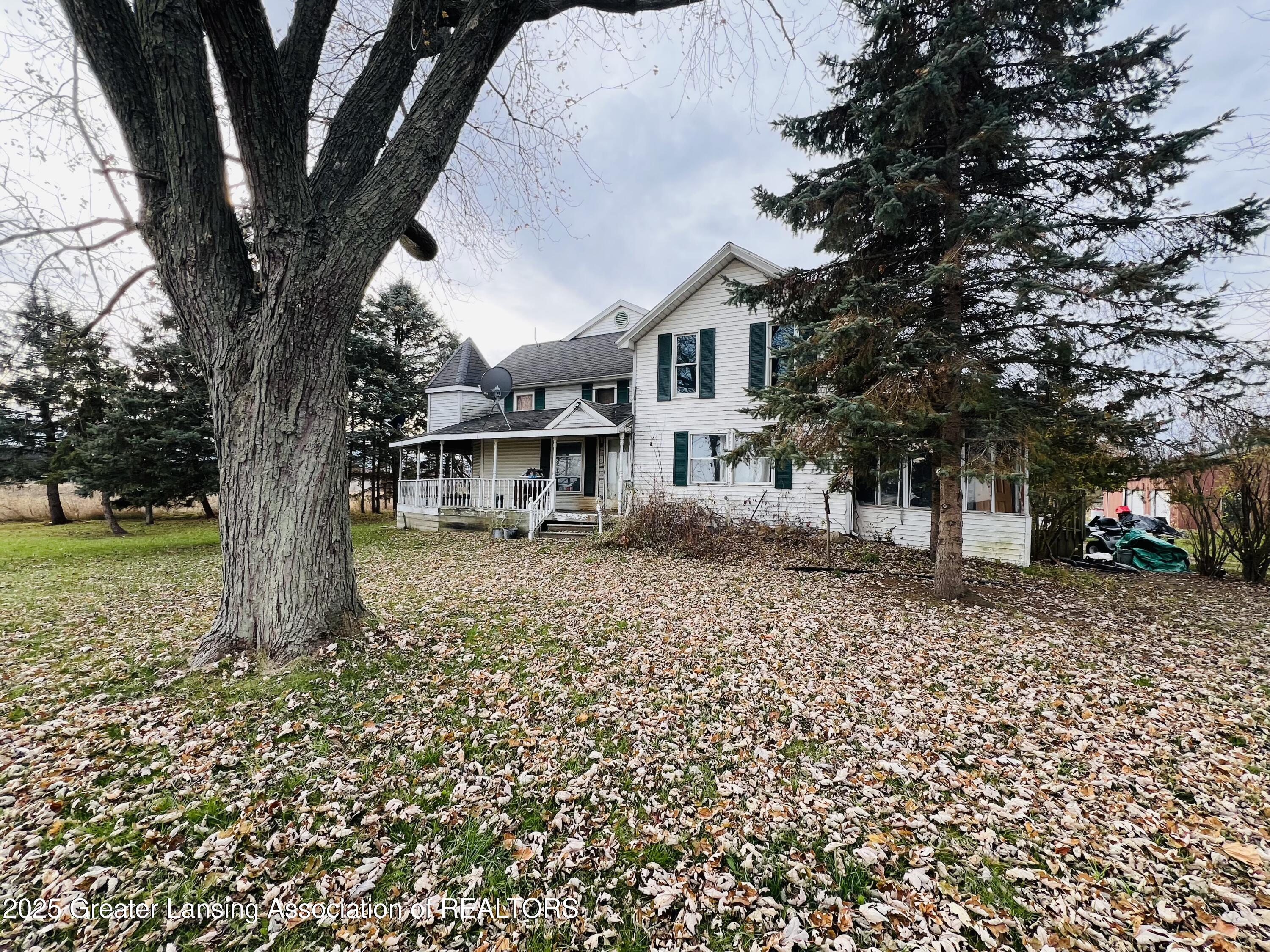 2930 South Ruess Road Owosso, MI 48867 - Photo 2 of 29 IMG_7543