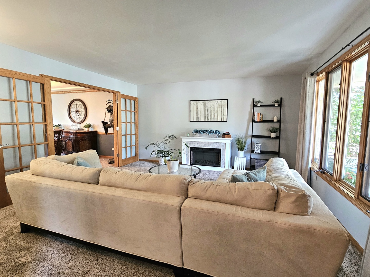 19451 Lancaster Drive Mokena, IL 60448 - Photo 15 of 32 a living room with furniture and a fireplace