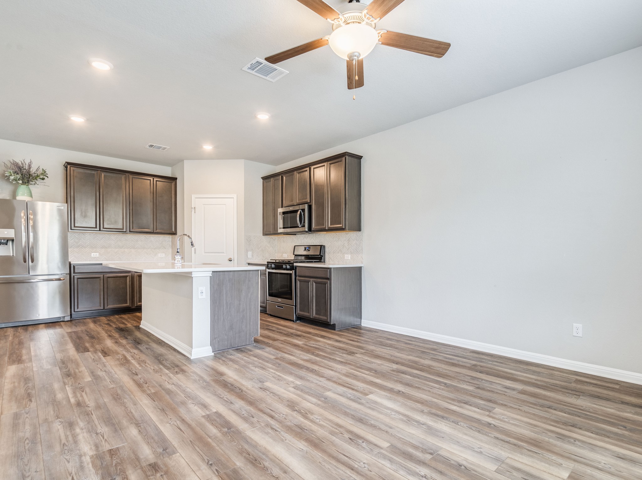145 Beach Mountain Road Dripping Springs, TX 78620 - Photo 3 of 31