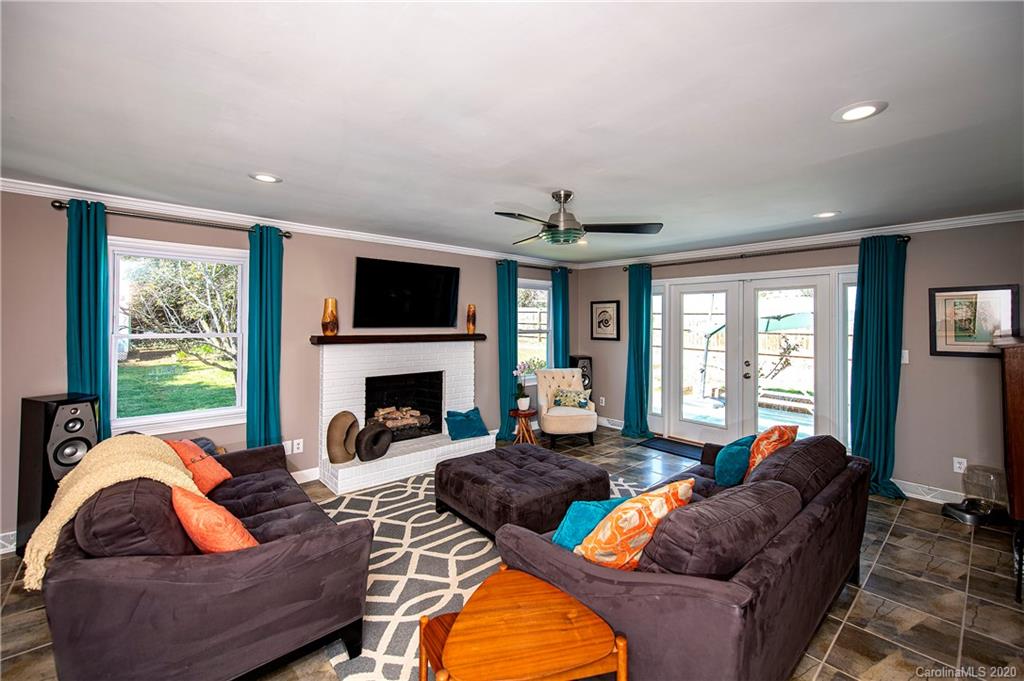 5308 Milford Road Charlotte, NC 28210 - Photo 10 of 29 Gallery Image 10