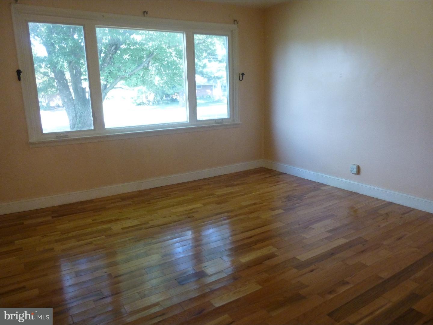 653 West County Line Road Hatboro, PA 19040 - Photo 10 of 18 Bedroom - Main