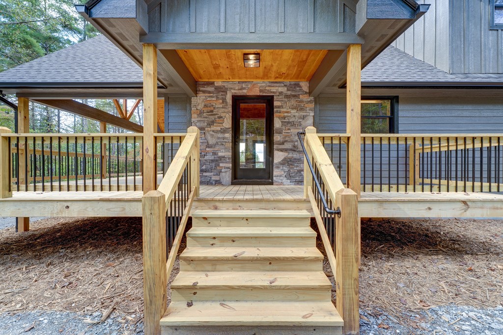 3448 Lickskillet Road Epworth, GA 30541 - Photo 51 of 71 Terrace Level Bathroom