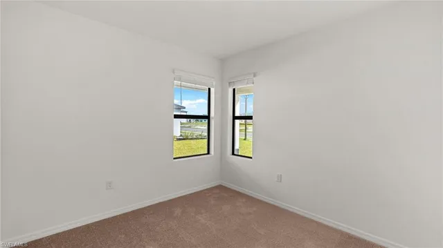 $284,990 | 270 Silent Lk Drive, Lehigh Acres, FL 33974