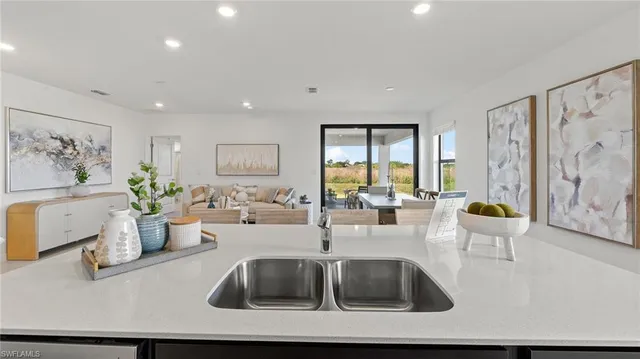 $284,990 | 270 Silent Lk Drive, Lehigh Acres, FL 33974