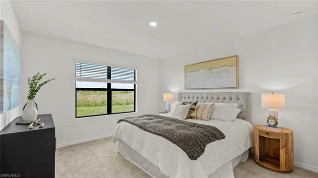 $284,990 | 270 Silent Lk Drive, Lehigh Acres, FL 33974