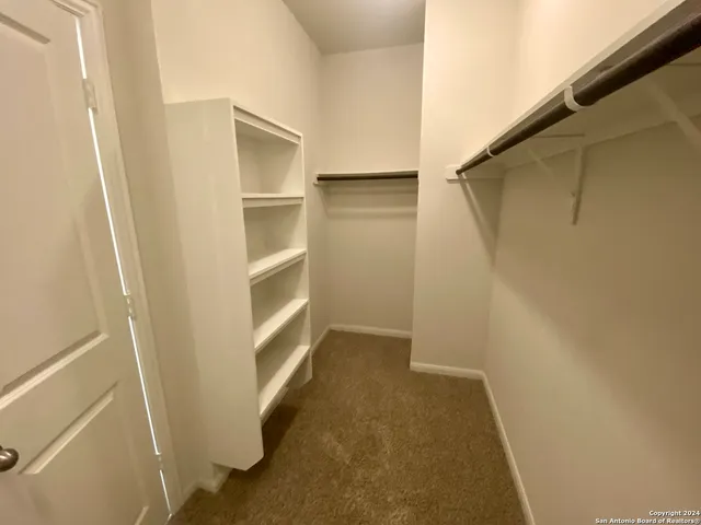 $2,200 | 9307 Avondale Park, Converse, TX 78109