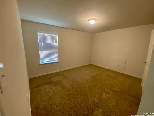 $2,200 | 9307 Avondale Park, Converse, TX 78109