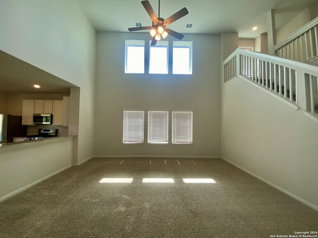 $2,200 | 9307 Avondale Park, Converse, TX 78109