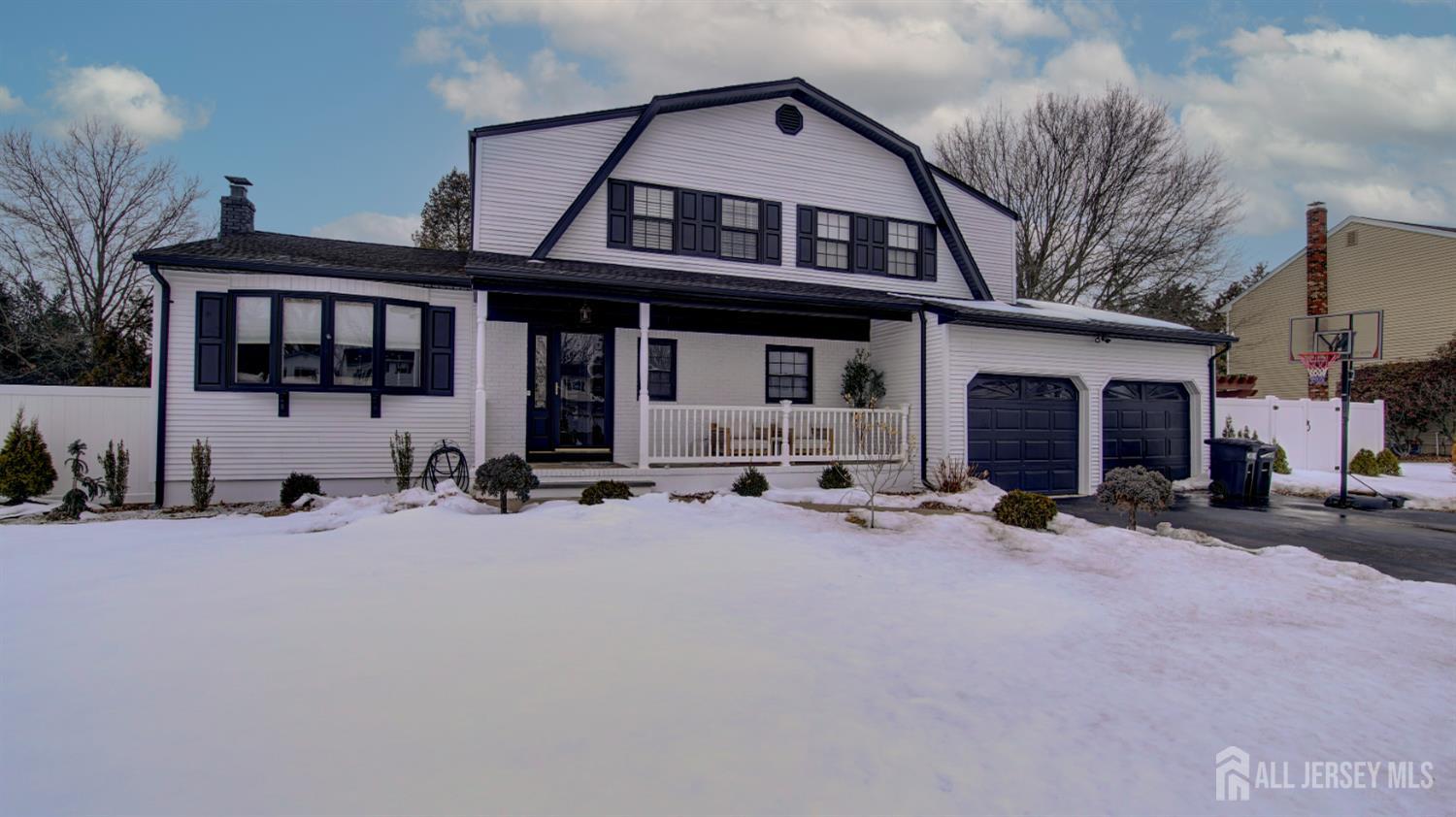 31 Wolfpack Road Hamilton, NJ 08619 - Photo 2 of 47