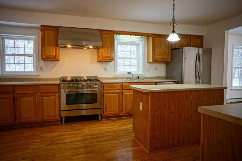 195 Peacock Road Acton, ME 04001 - Photo 7 of 23 Kitchen and Dinings (6)