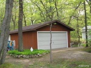 4575 North Loop Road Caseville, MI 48725 - Photo 5 of 9 garage