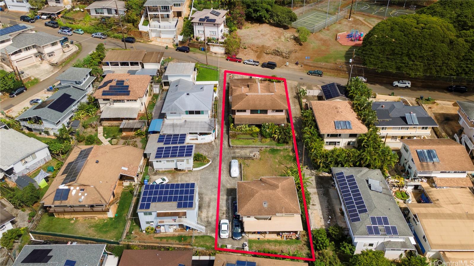 927 Lolena Street Honolulu, HI 96817 - Photo 2 of 12 an aerial view of city