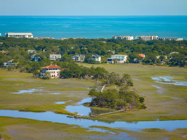 $6,700,000 | 24 Seagrass Lane, Isle of Palms, SC 29451