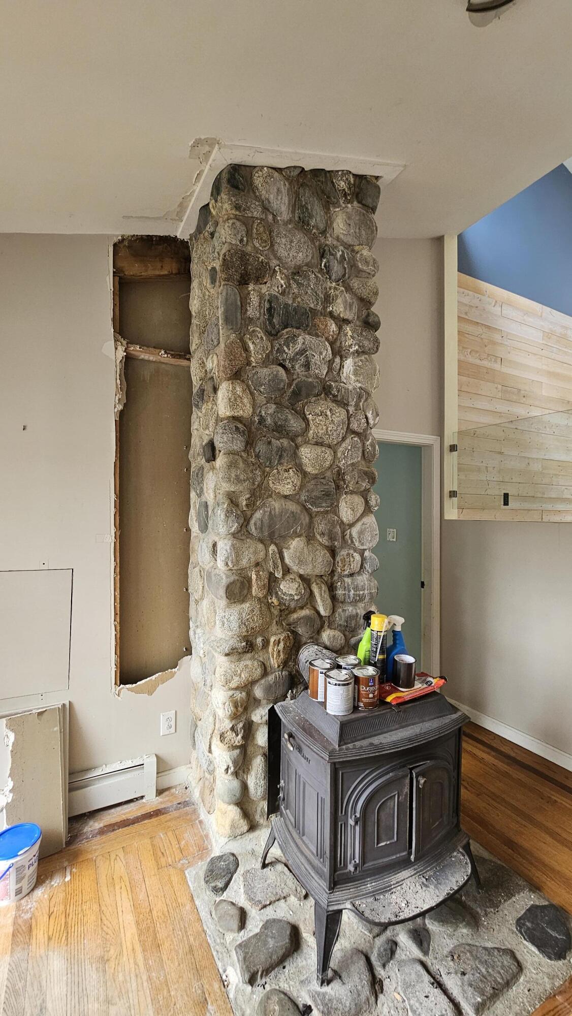 202 Stream Road Winterport, ME 04496 - Photo 14 of 43 Open Wall