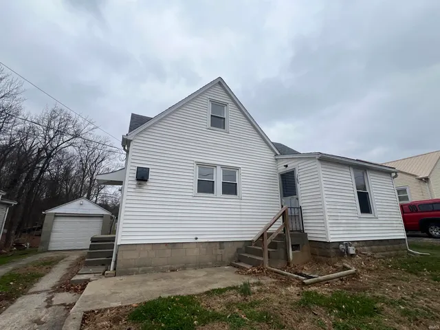 $145,000 | 206 Schnell Lane, Jasper, IN 47546