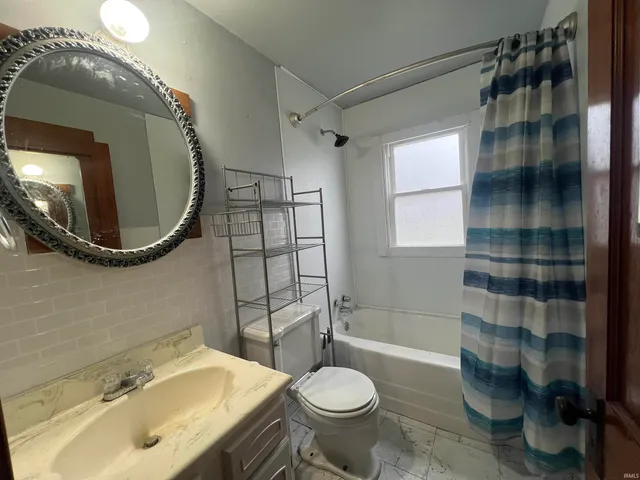 $145,000 | 206 Schnell Lane, Jasper, IN 47546