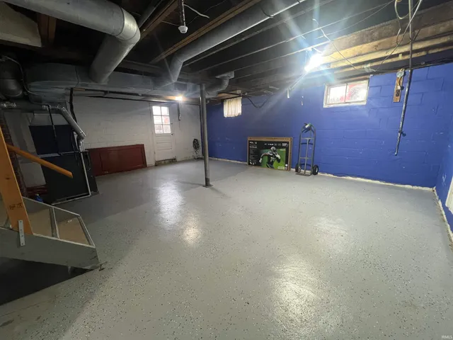 $145,000 | 206 Schnell Lane, Jasper, IN 47546