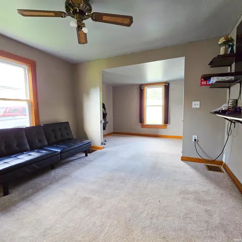 $145,000 | 206 Schnell Lane, Jasper, IN 47546