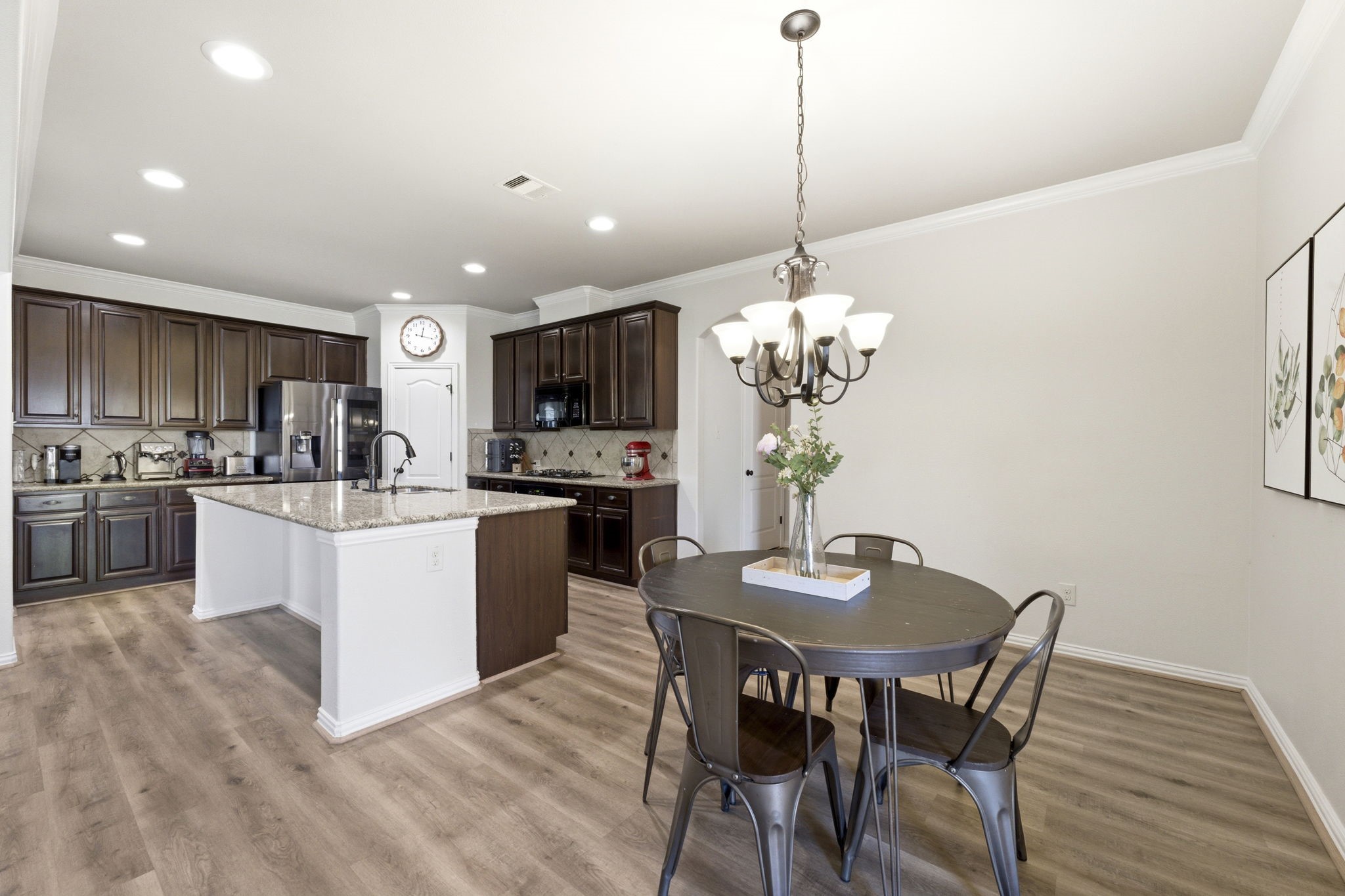 27502 Chris Ridge Court Spring, TX 77386 - Photo 11 of 37 Breakfast Area