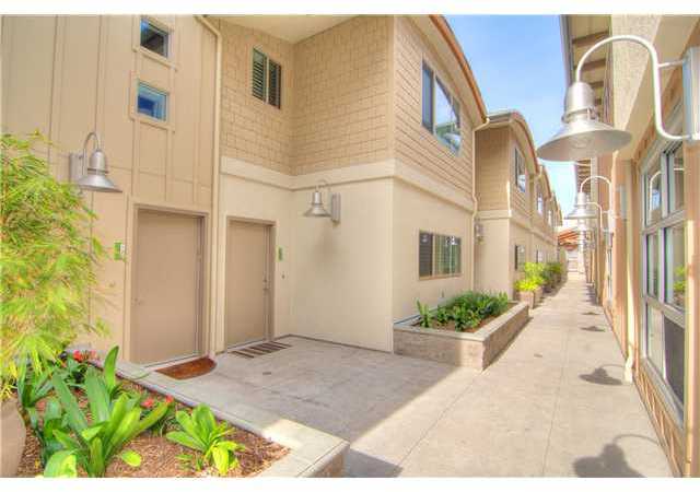 687 South Coast Highway 101, Unit 233 Encinitas, CA 92024 - Photo 2 of 25