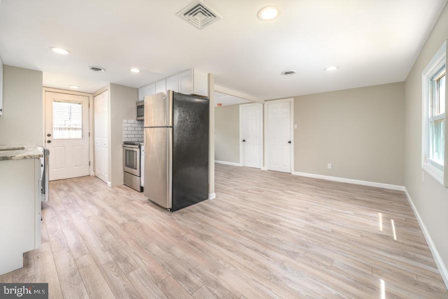 118 Nantucket Road Forked River, NJ 08731 - Photo 4 of 17 Gallery Image 4