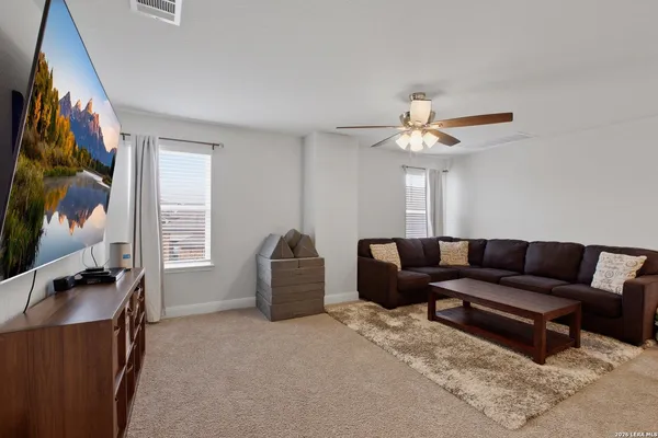 $2,350 | 8439 Knapp Rise, San Antonio, TX 78254