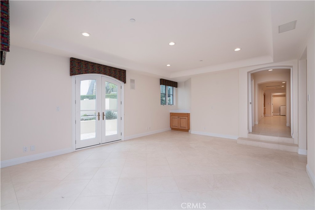 2420 The Strand Manhattan Beach, CA 90266 - Photo 13 of 42 a view of an empty room with a window