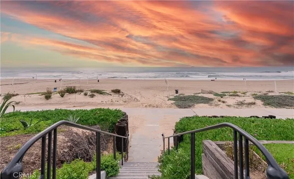a view of a terrace with a garden