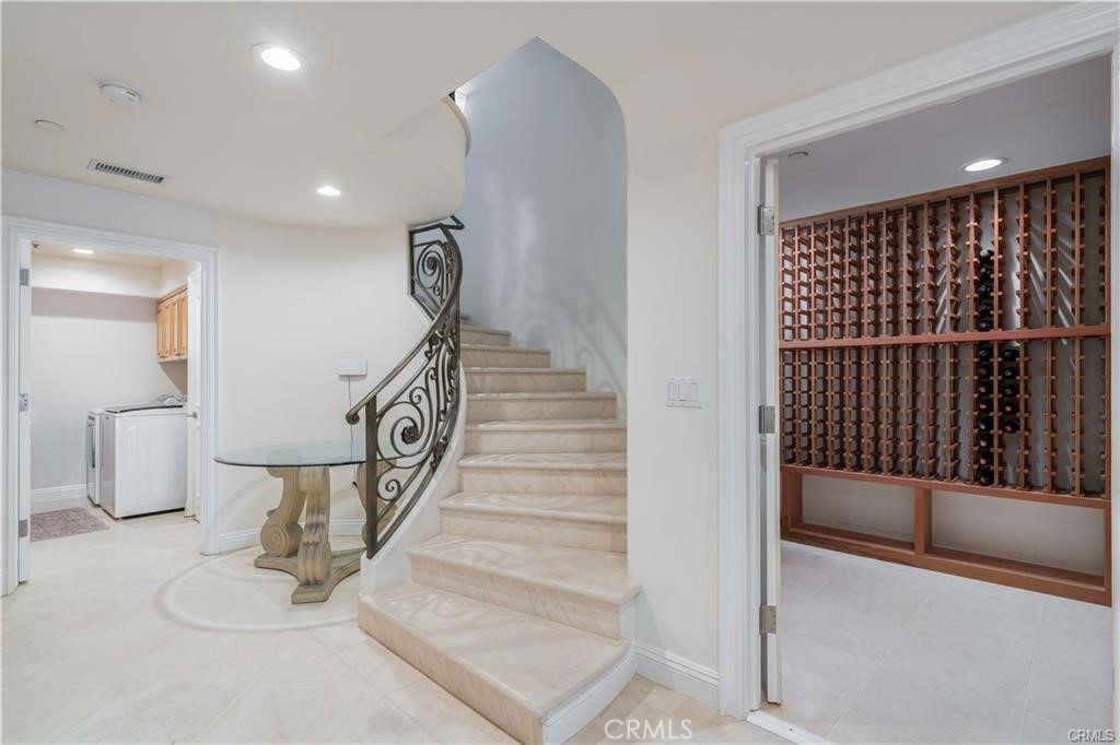 2420 The Strand Manhattan Beach, CA 90266 - Photo 24 of 61