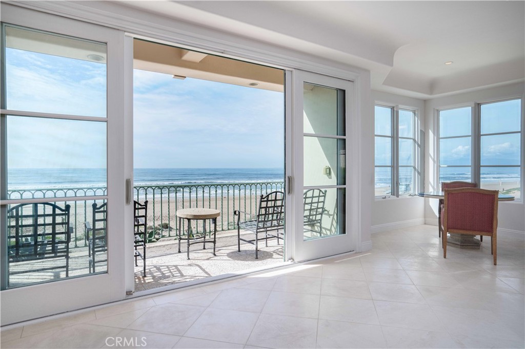 2420 The Strand Manhattan Beach, CA 90266 - Photo 5 of 42 a view of a room with balcony and furniture
