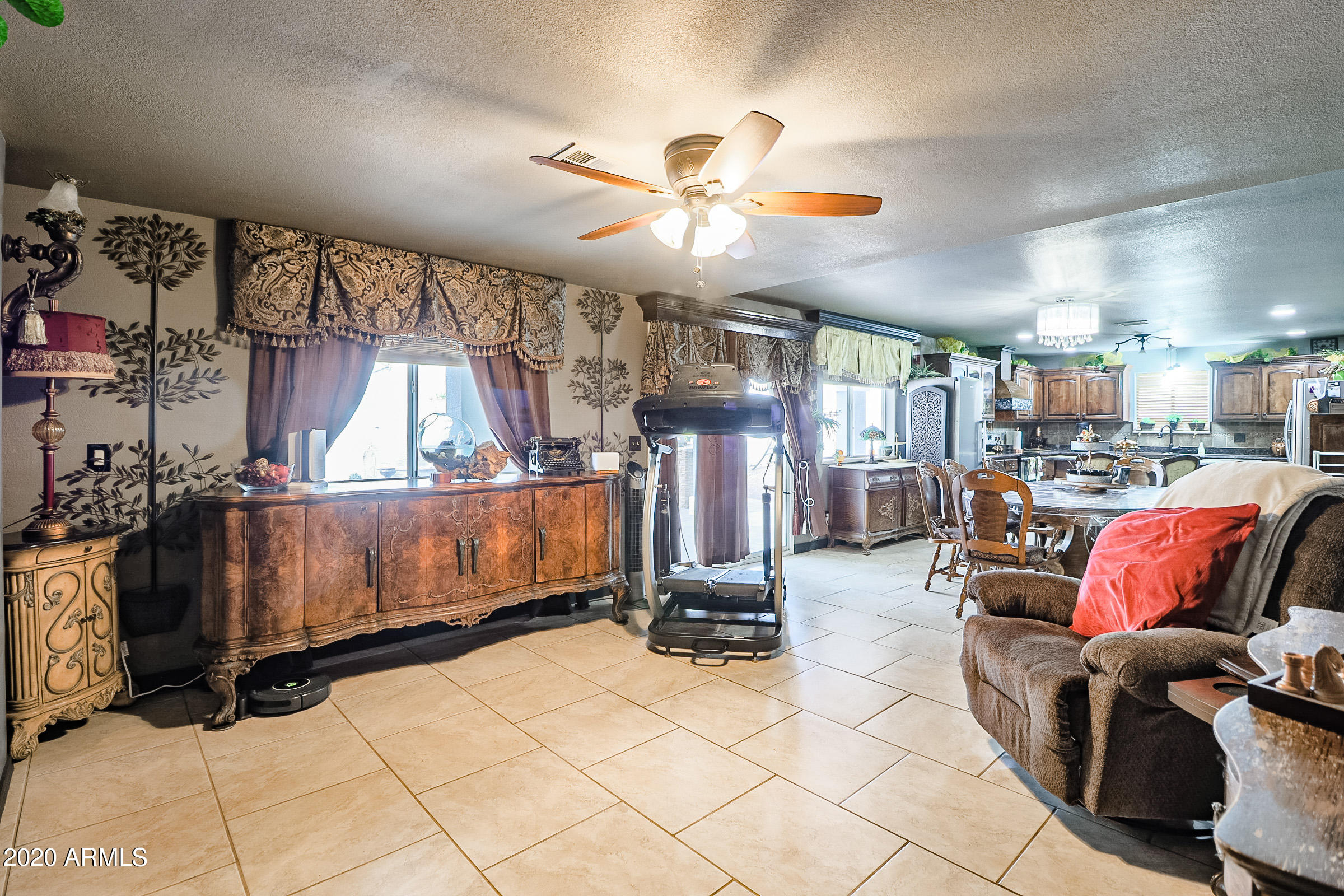 13626 North 18th Street Phoenix, AZ 85022 - Photo 11 of 34 B (5)