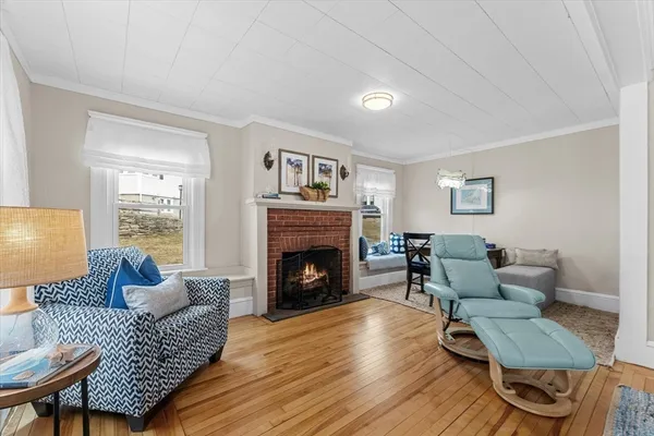 $3,750 | 6 Davis Way, Worcester, MA 01604