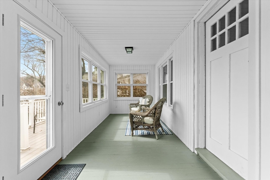 6 Davis Way Worcester, MA 01604 - Photo 24 of 39