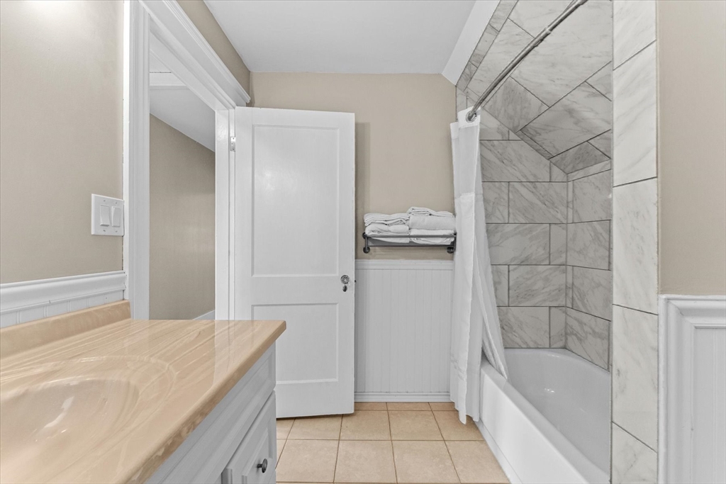 6 Davis Way Worcester, MA 01604 - Photo 37 of 39