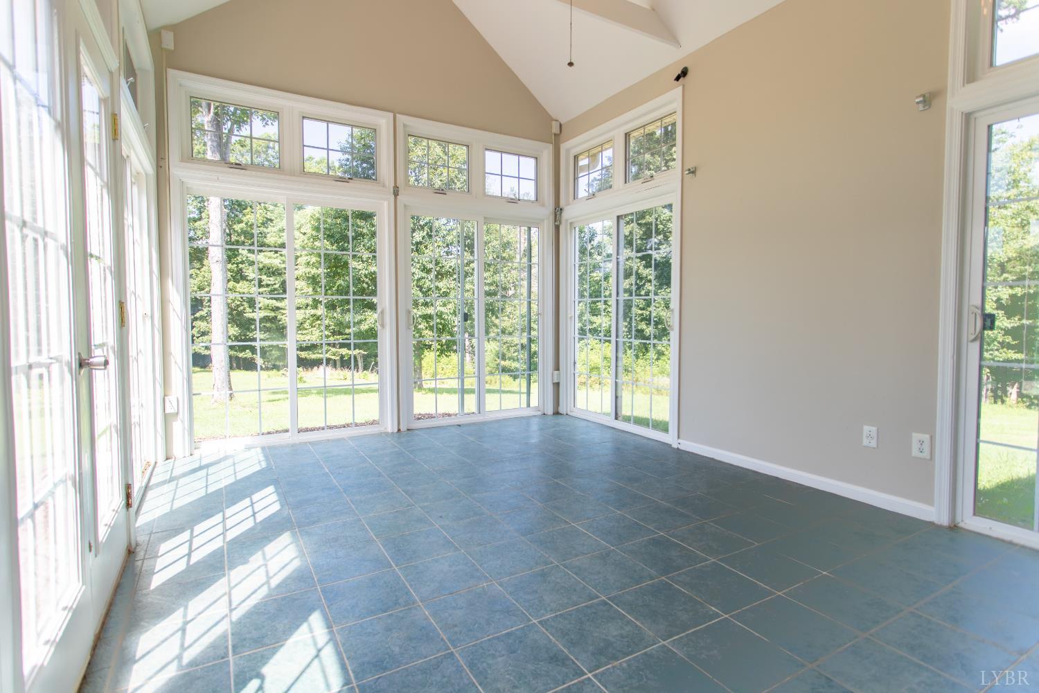 549 Thrashers Creek Road Amherst, VA 24521 - Photo 24 of 66 Gallery Image 24