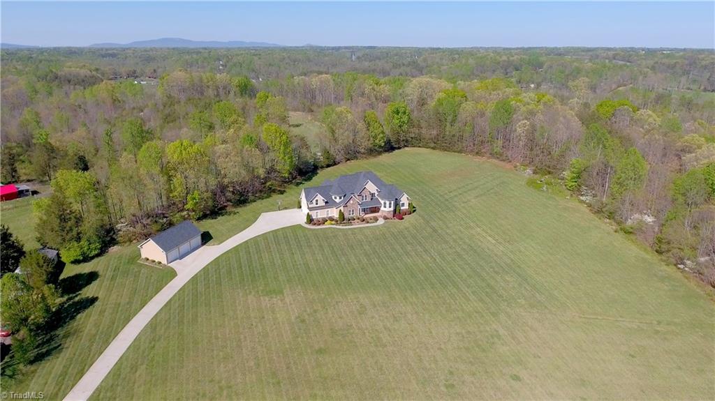 2949 Mizpah Church Road Rural Hall, NC 27045 - Photo 3 of 30