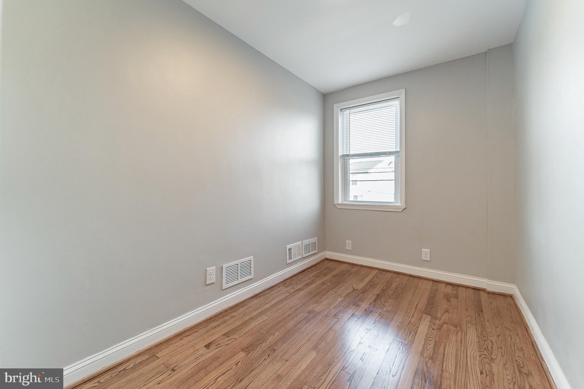 7408 Kirtley Road Baltimore, MD 21222 - Photo 18 of 29