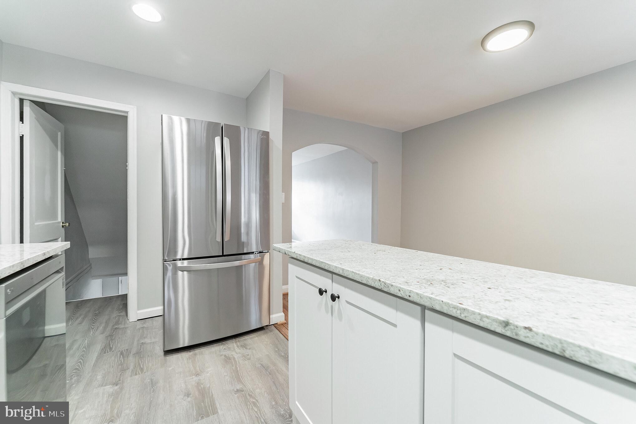 7408 Kirtley Road Baltimore, MD 21222 - Photo 5 of 29