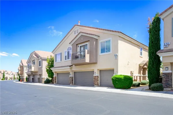$309,999 | 8745 Traveling Breeze Avenue, Unit 101, Las Vegas, NV 89178