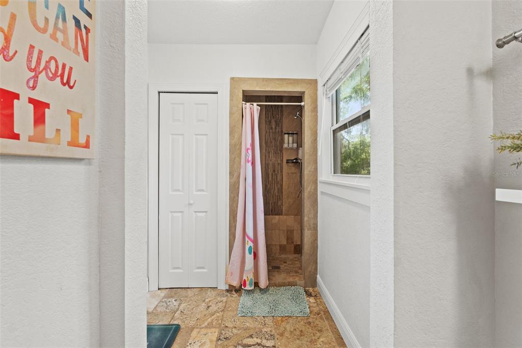 4508 Spring Road Valrico, FL 33596 - Photo 29 of 53