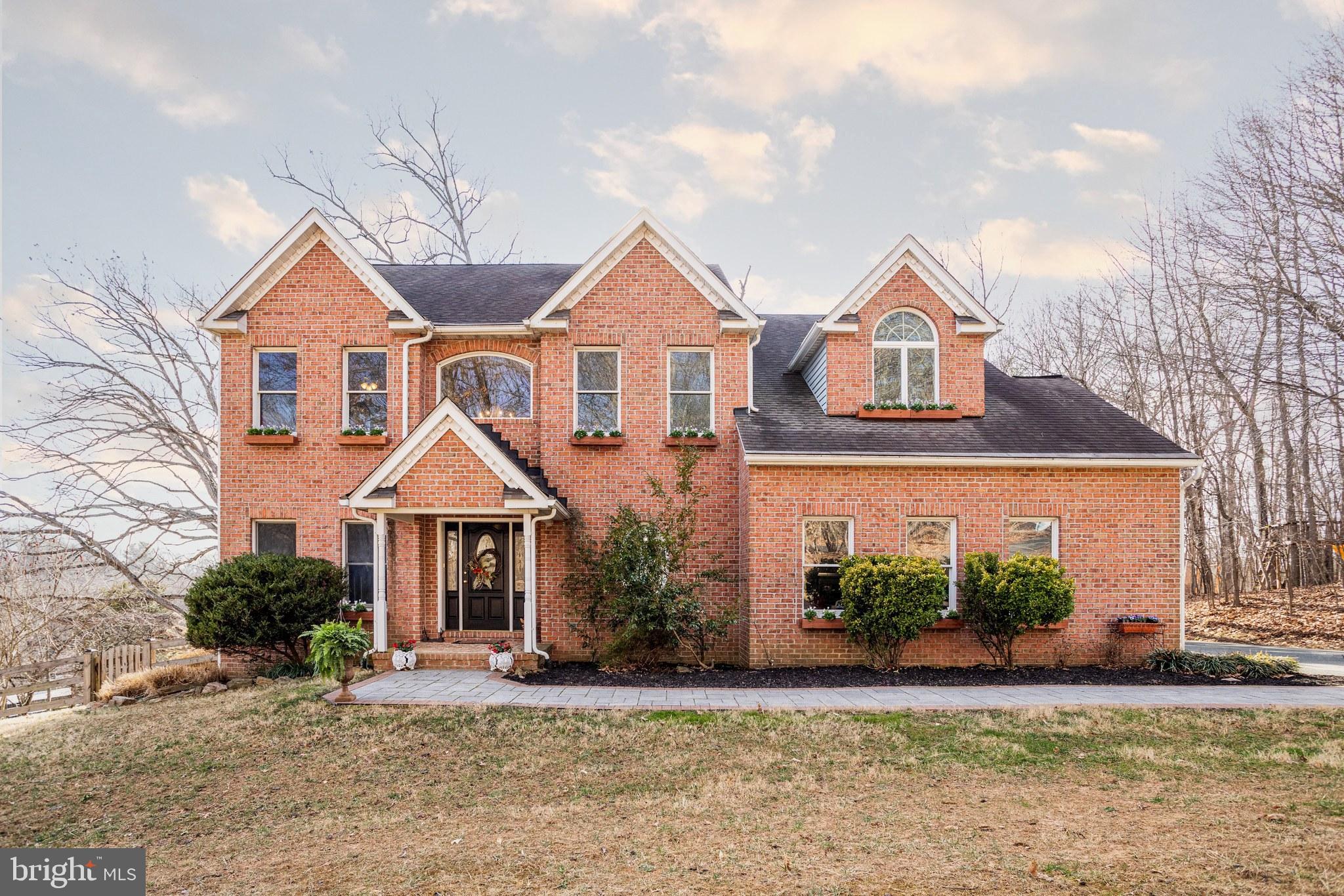 3810 Davis Corner Road Street, MD 21154 - Photo 5 of 79 Easy access,side entry 2 car garage...