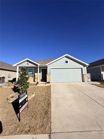 a house view with a outdoor space