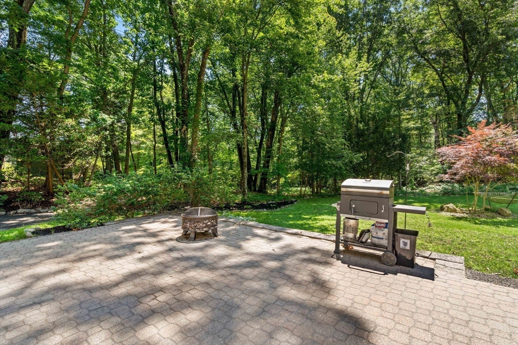 28 Birch Road Andover, MA 01810 - Photo 38 of 40