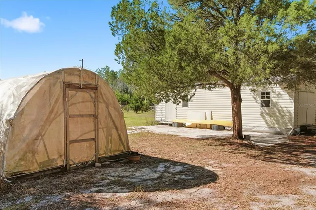 $265,000 | 1349 Southwest 27th Place, Bell, FL 32619