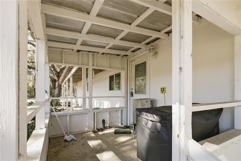 1349 Southwest 27th Place Bell, FL 32619 - Photo 33 of 55