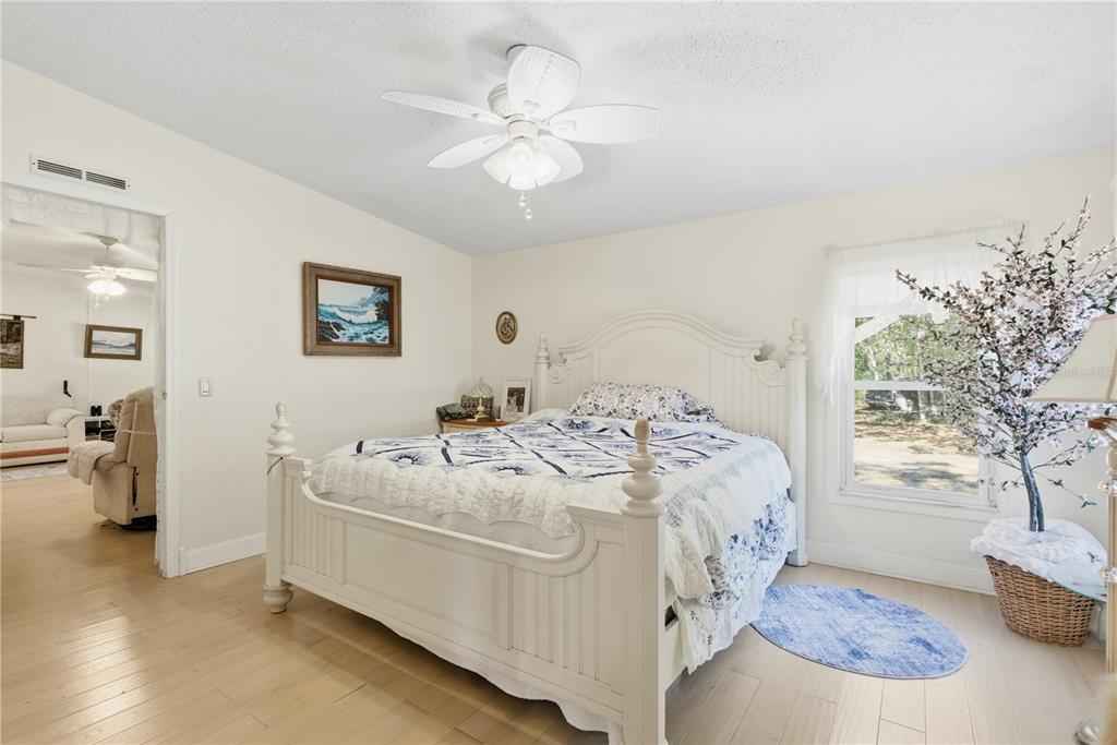 1349 Southwest 27th Place Bell, FL 32619 - Photo 45 of 55