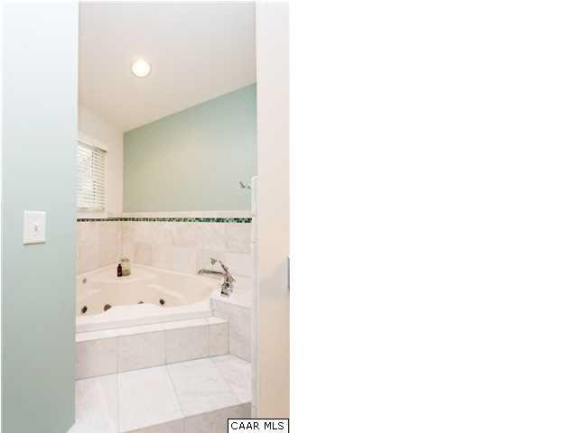 1872 Field Road Charlottesville, VA 22903 - Photo 10 of 29 Master bath corner tub